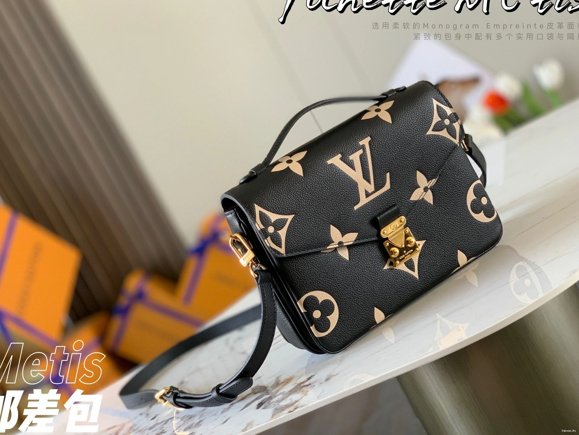 VUITTON MÉTIS POCHETTE LOUIS 1218